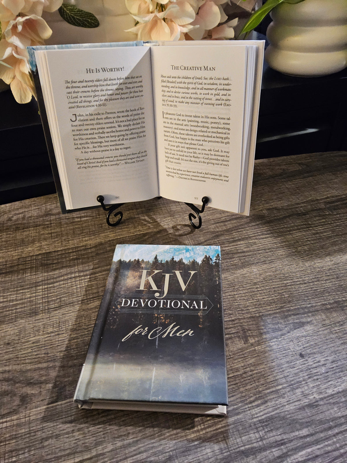 KJV Devotional for Men – Daily Wisdom from God’s Word