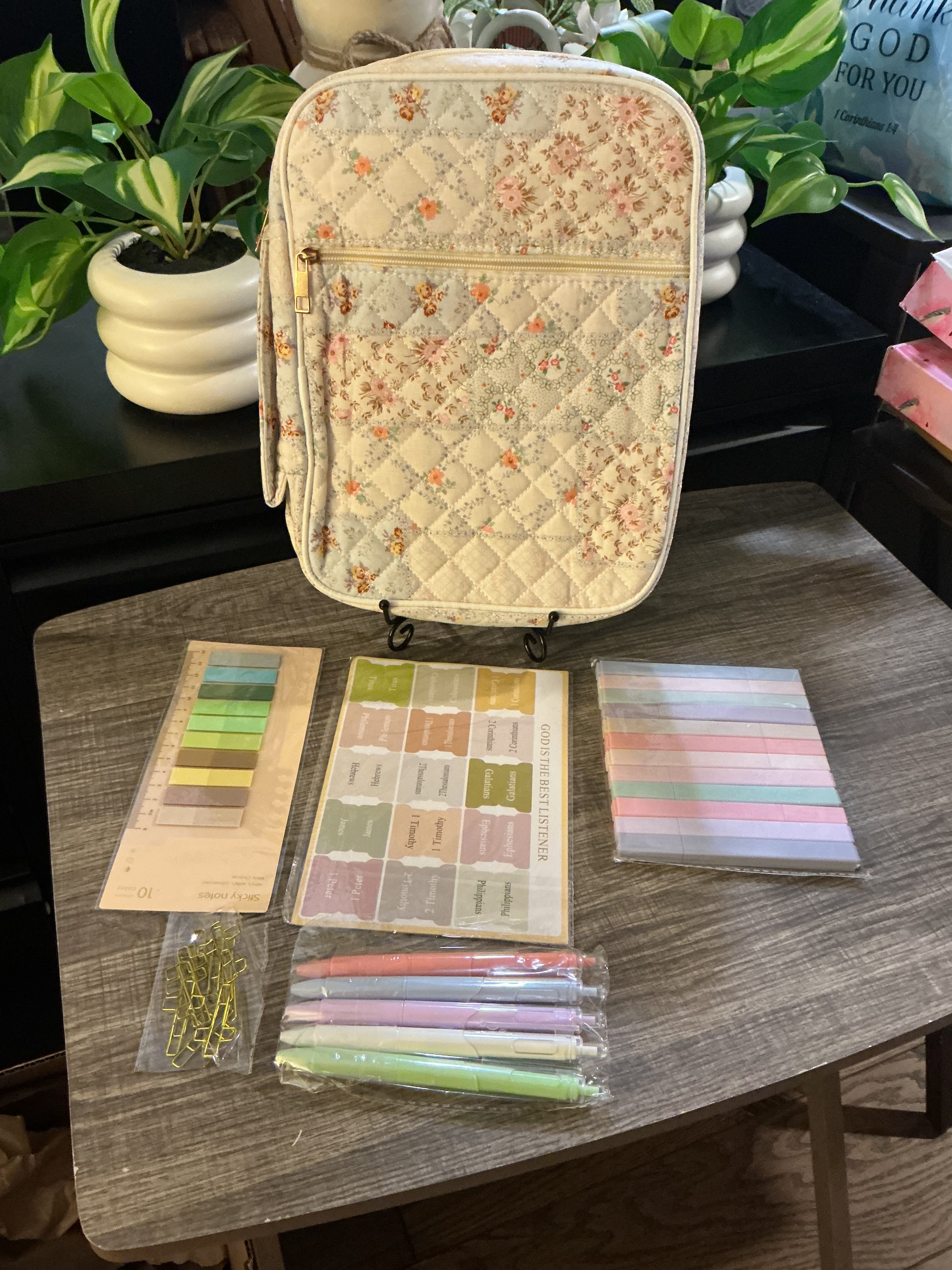 Women’s Bible Bag with Study Kit – Large Spliced Flower Bible Cover & Tote
